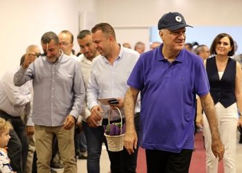 Lider Engin, Geçmiş Olsun Dileklerini Kabul Etti