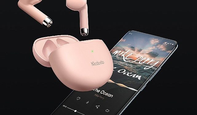 Mcdodo’nun renkli şarj kabloları ve kulaklıkları bu yaza cümbüş katacak!