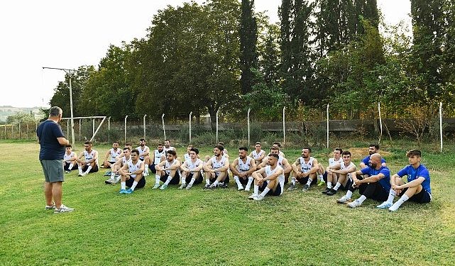 Mustafakemalpaşaspor Belediye Alanda