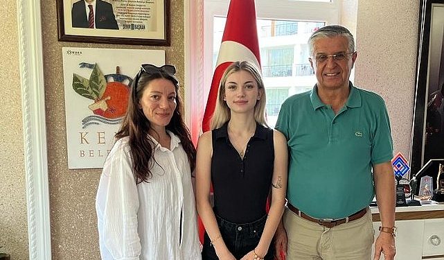 Muvaffakiyetini Lider Topaloğlu ile paylaştı