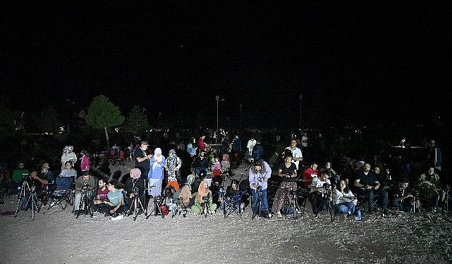 “Perseid Göktaşı Yağmuru” Kent Ormanı’nda İzlendi