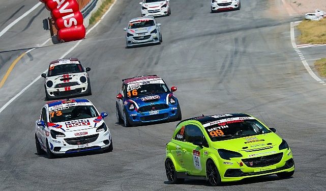 Pist Heyecanı İzmir’e Taşındı