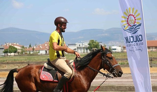 Rahvan At Yarışı Gölcük Koşusu Nefesleri Kesti