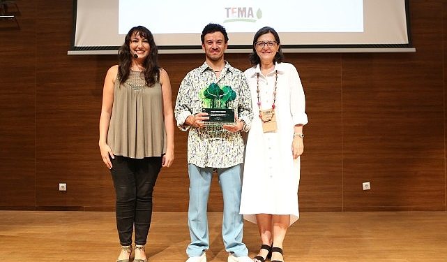 Sanatçı Buray TEMA Vakfı gönüllüleri ile bir ortaya geldi: ‘Umudu yeşertmeye devam edeceğiz’