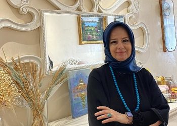 Sanatın Sonlarını Aşan Eğitim: Amine Sultan Tan’ın Online Yağlı Boya Dersleri