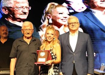 Şenliğin 2. Gününde Gençler Burhaniye’ye Akın Etti