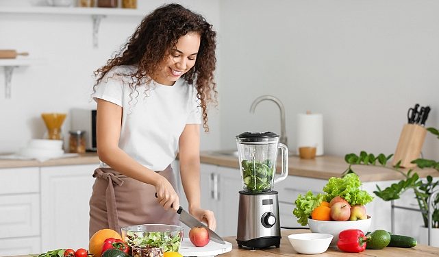 Sıcak Yaz Günlerinde Susuzluğu Gidermeye Yardımcı Olacak Besinler