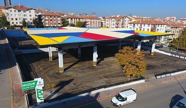 Taşdelen, 4 Yeni Pazar Yeni Yaptı, Mevcutların da Üzerini Kapattı ve Yeniledi