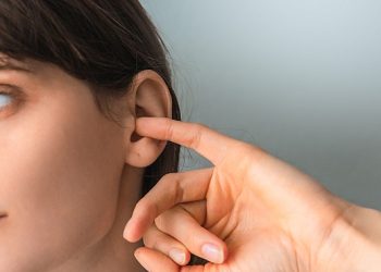 Tatilde bekleyen tehlike: Yüzücü kulak hastalığı