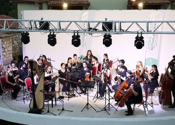 Tayfun Canlı: Kültür ve sanatın yanındayız!