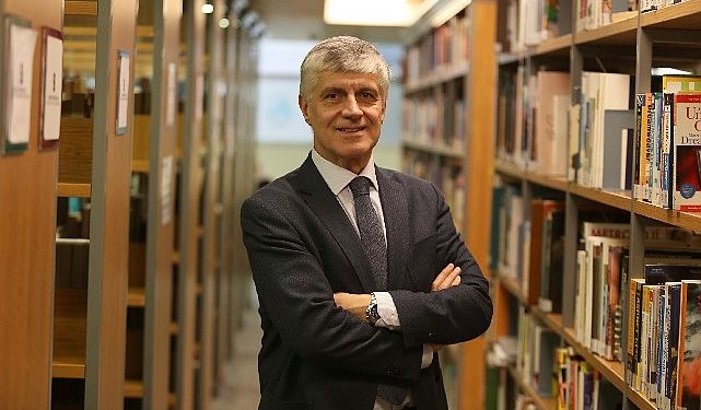 Toplumsal medya ve internet neocehaletin temel etkileşim alanı haline geldi