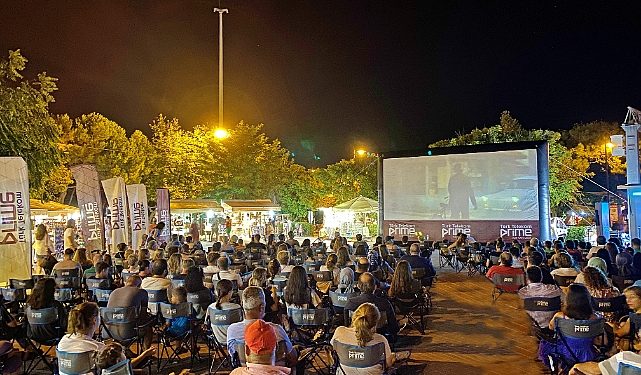 Türk Telekom Prime’ın bir yaz klasiğine dönüşen açık havada sinema keyfi başladı