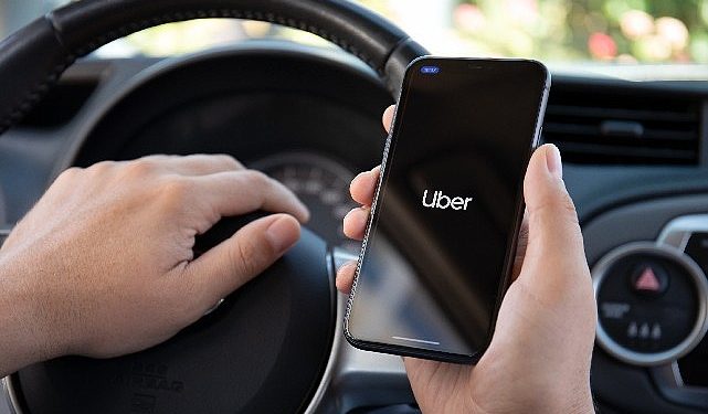 UBER’den taksiler için rezervasyon atağı