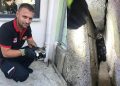 Yavru kedileri sıkıştıkları yerden itfaiye kurtardı