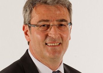 Zirve Servis Kart, dört kıymetli idare sistemleri evrakını almaya hak kazandı