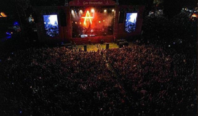 92. İzmir Enternasyonal Fuarı’nı Müziğin Gücü Sardı