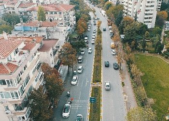 Acıbadem Caddesi baştan sona yenileniyor