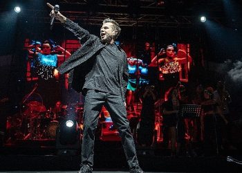 Ankaralılar Kenan Doğulu müzikleriyle unutulmaz bir gece yaşadı