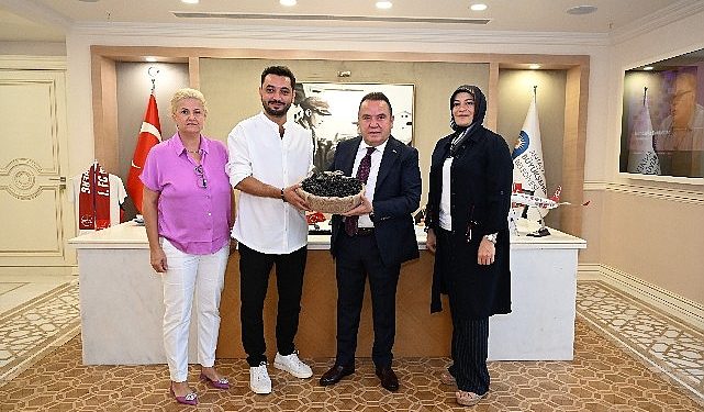 Antalya Büyükşehir Destekledi Genç Çiftçiler Üretti