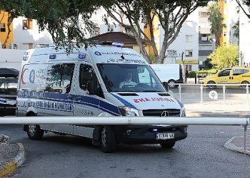 Antalya Büyükşehir, Konutta Sıhhat Hizmetleri ile yüzlerce hastaya ulaşıyor