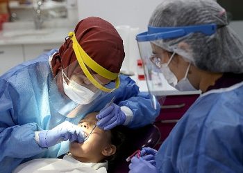 Antalya Büyükşehir’den 39 bin bireye diş tedavisi 