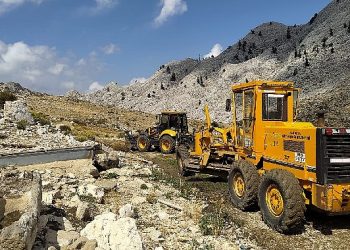 Antalya Büyükşehirden Akseki’nin yayla yollarına bakım