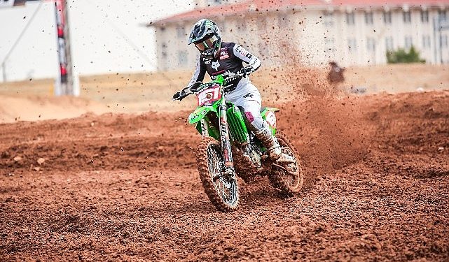 Avrupa’da motokrosun şampiyonu Bonacorsi