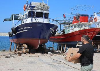 Balıkçılar “Vira bismillah” demek için gün sayıyor