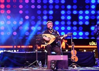 Barış ezgileri Kongre Meydanı’nda yankılandı!