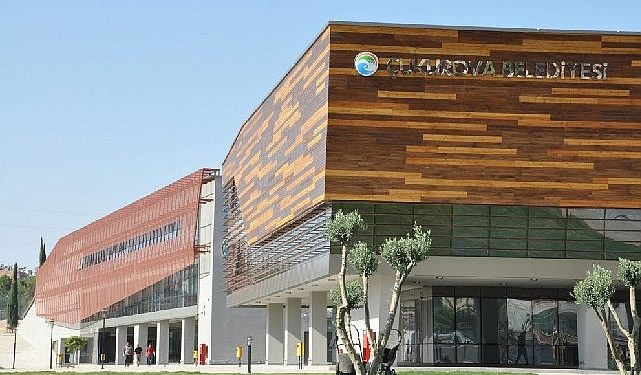 Başımız Dik Alnımız Ak Vazifemizin Başındayız