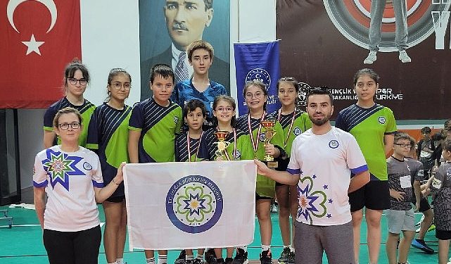 Basın Bülteni Büyükşehir Masa Tenisi Atletlerinden Büyük Muvaffakiyet