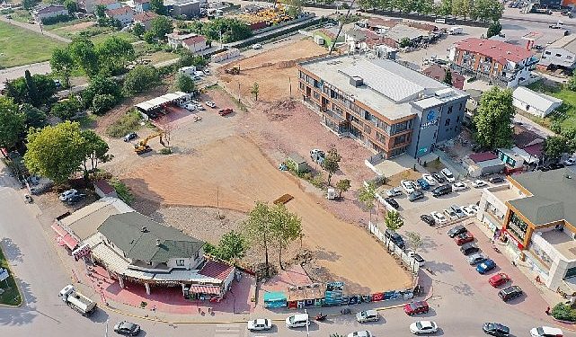 Başiskele Yeşilyurt Mahallesi meydana çıkıyor