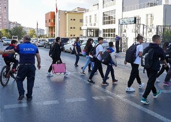 Beylikdüzü Belediyesi Öğrenciler İçin Vazife Başında