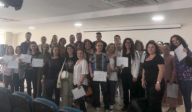 Birinci yardım eğitimi alan 76 kişi sertifikasını aldı