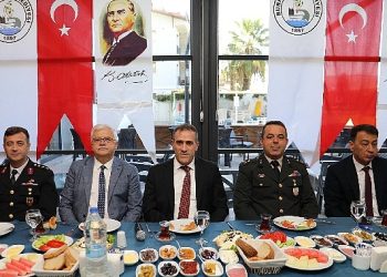 Burhaniye Belediyesi’nden Gazilere 19 Eylül Kahvaltısı