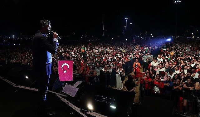 Büyük Zafer’in 101. Yaşı Aliağa’da Coşkuyla Kutlandı