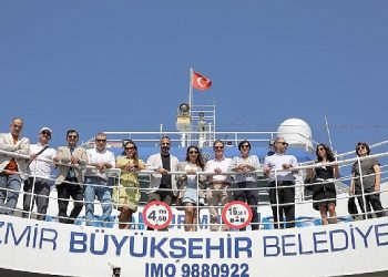 Büyükelçi’den Lider Soyer’in elektrikli yolcu gemisi projesine takviye
