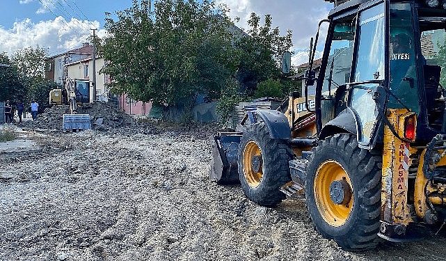 Büyükyoncalı’da yol çalışmaları devam ediyor