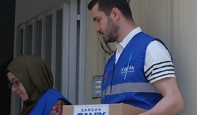 Canik Belediyesi Çat Kapı Gönüllere Ulaşıyor