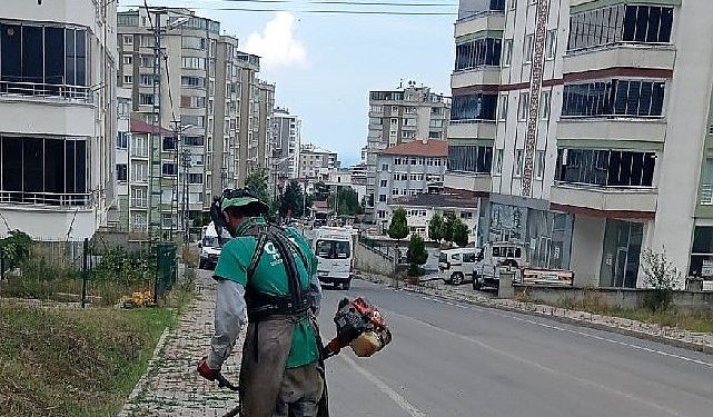 Canik’te Gruplar Gece Gündüz Alanda