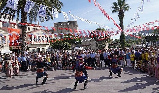 Çeşme Şenliği “Akdeniz” temasıyla büyük bir coşkuyla başladı