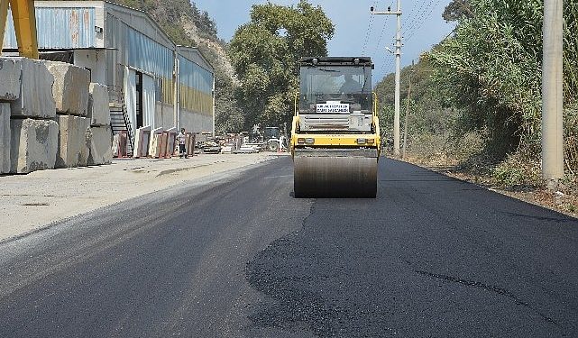 Demirtaş Küme Yolu’na sıcak asfalt