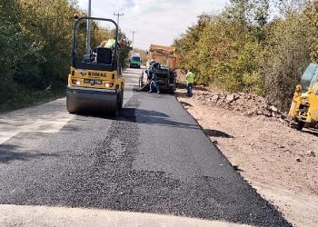 Derince Yenikent Merkez Caminin Kaldırımları Yenileniyor