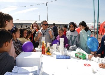 DEÜ’den zelzele bölgesinde umuda yolculuk