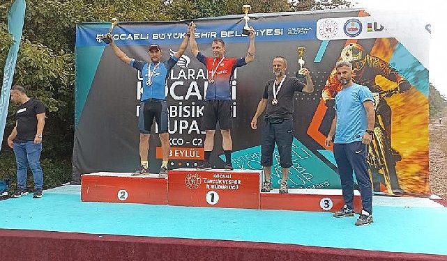 Dostum Bisiklet Kadrosu Kocaeli’den 3 Madalyayla Döndü