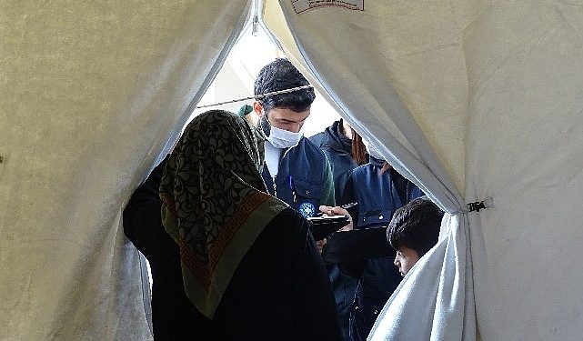 Dünya Hekimleri Sarsıntı Bölgesinde Yedi Ayda 20 Bin Şahsa Ulaştı