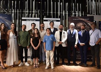 Emrah Erkoç’tan tüyler ürperten sinema: ‘Dabbetü’l-Arz: Kıyamet’