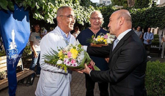 Eşrefpaşa Hastanesi’nde Nöbet Dönemi Merasimle Yapıldı