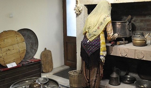 EÜ Etnografya Müzesi 3 Binin Üzerinde Yapıta Mesken Sahipliği Yapıyor