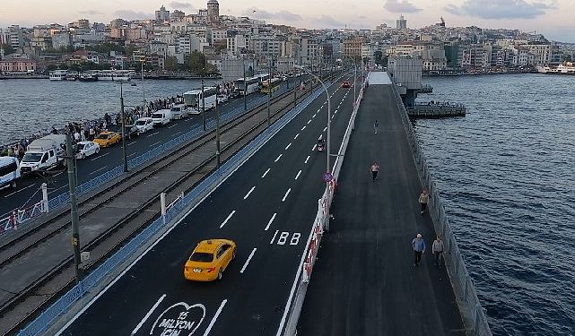 Galata Köprüsü’ndeki çalışma planlanandan evvel bitirildi